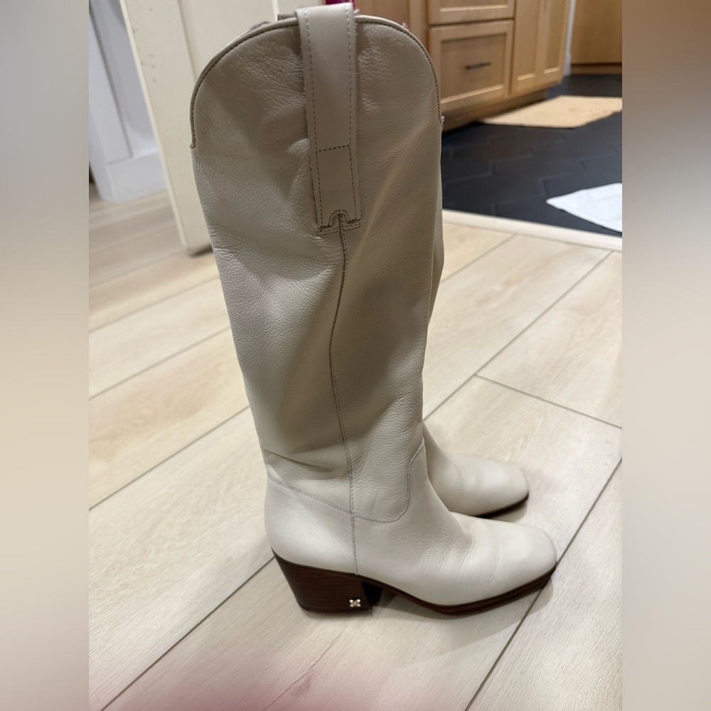 Sam Edelman Britten Cream Heeled Boots